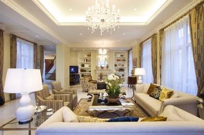 三雄·極光與無(wú)錫同濟(jì)聯(lián)合裝飾公司產(chǎn)品互動(dòng)，共筑建筑裝潢新篇章